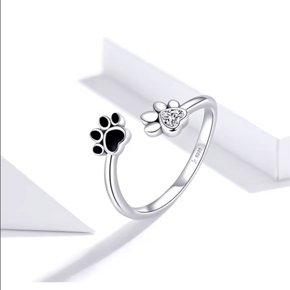 Paw Ring Made of Sterling Silver – Adjustable Ring with Zirconia & Enamel